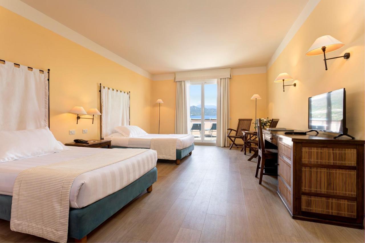 Punta San Martino Hotel Arenzano Bagian luar foto