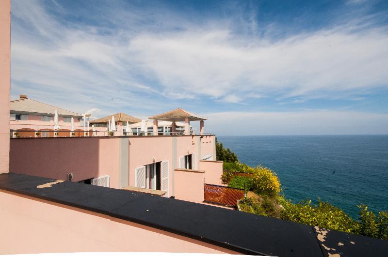 Punta San Martino Hotel Arenzano Bagian luar foto