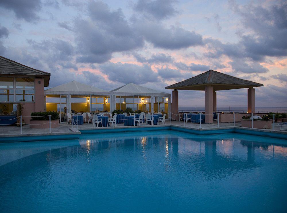 Punta San Martino Hotel Arenzano Bagian luar foto